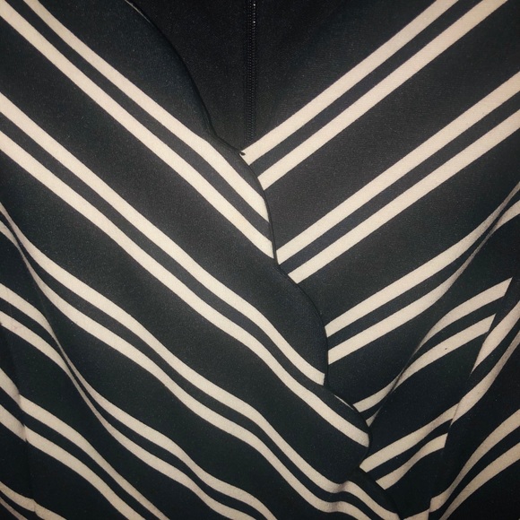 BNWOT - Black and White Sleeveless Striped Dress - Picture 5 of 5